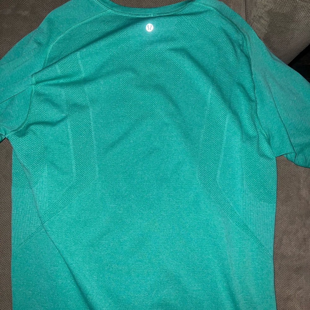 Lululemon Metal Vent Tech 2.0